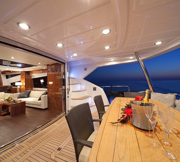 Yacht IMAI -  Aft Deck