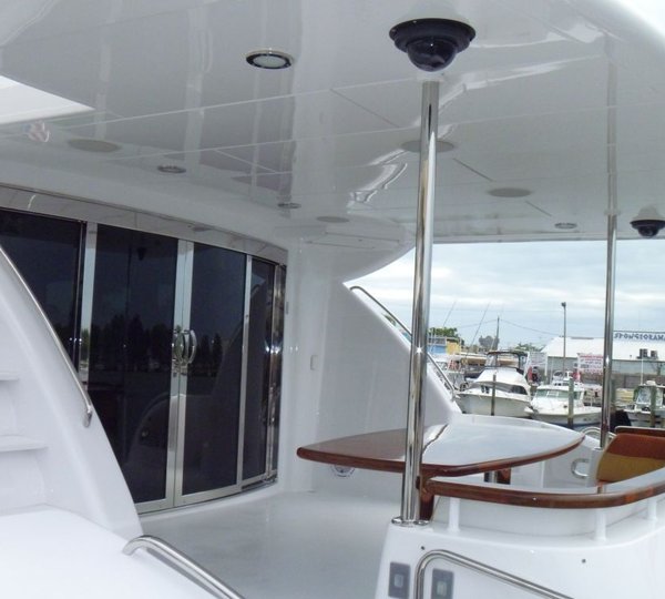 Yacht ISLAND COWBOY - Aft Deck