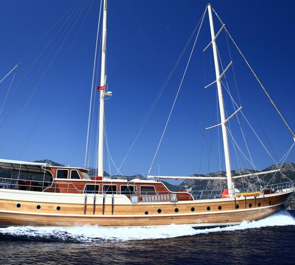 Yacht JUNIOR ORCUN -  Cruising