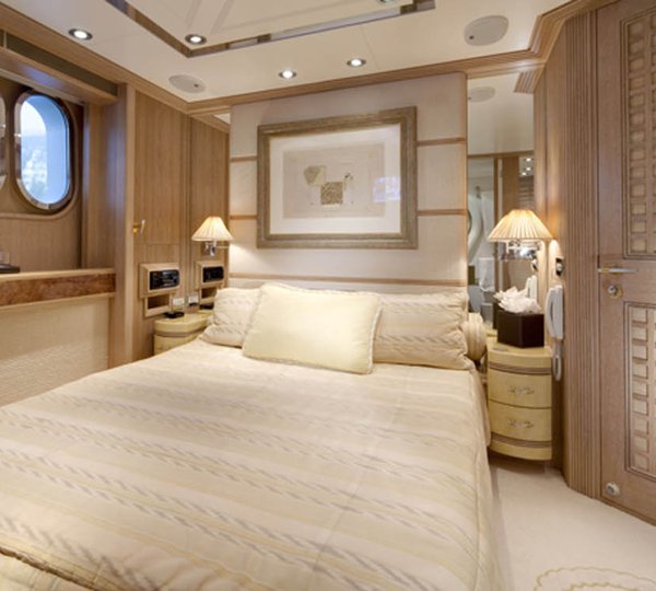 Yacht LA MASCARADE -  Double Cabin