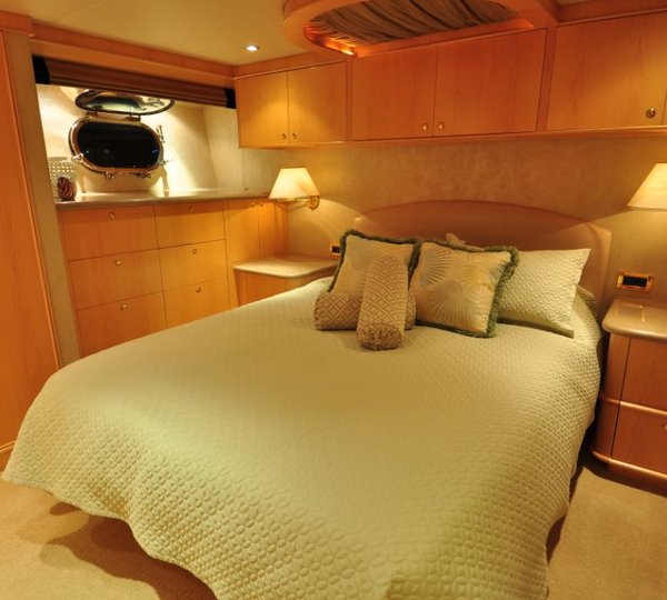 Yacht LADY DIANE II -  Guest Cabin 2