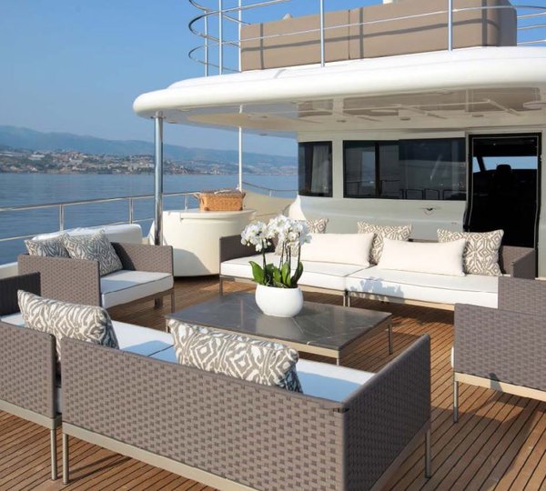 Yacht LADY SOUL -  Upper Aft Deck 2