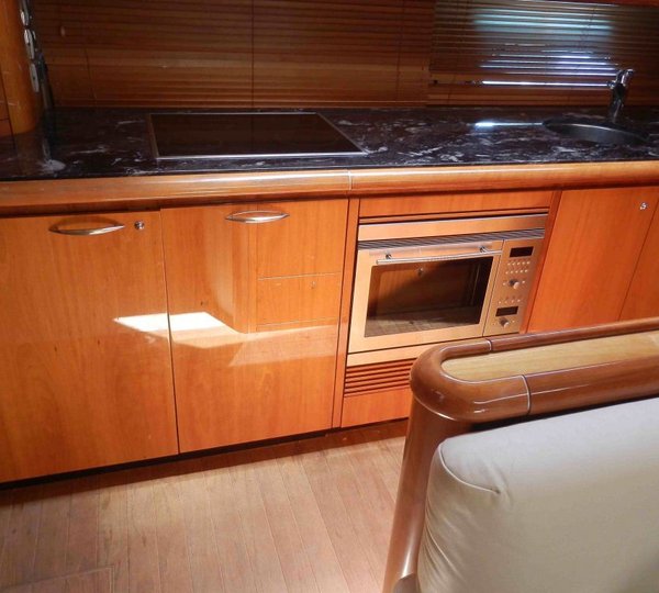 Yacht LARA SOFIA -  Galley