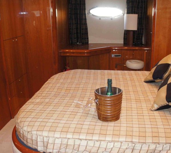 Yacht LARA SOFIA -  Master Cabin 2