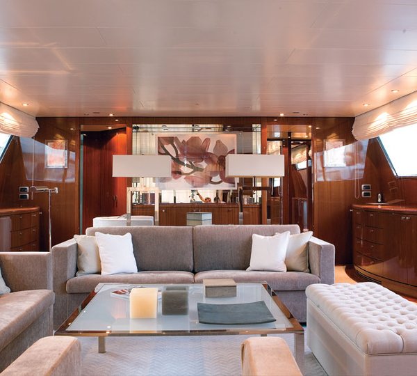 Yacht LAS BRISAS - Main Salon