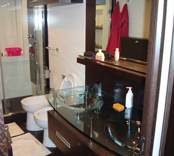 Yacht MR LOUIS -  Guest Ensuite