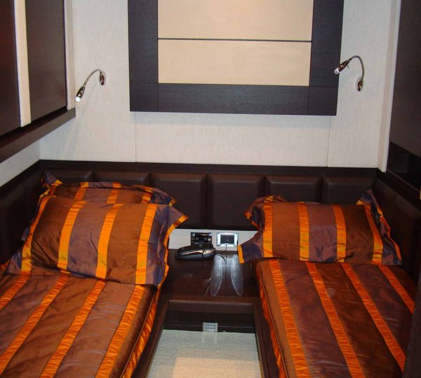 Yacht MR LOUIS -  Twin Cabin