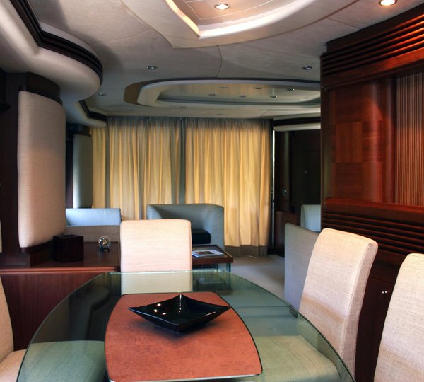 Yacht Mi Champion -  Dining Table