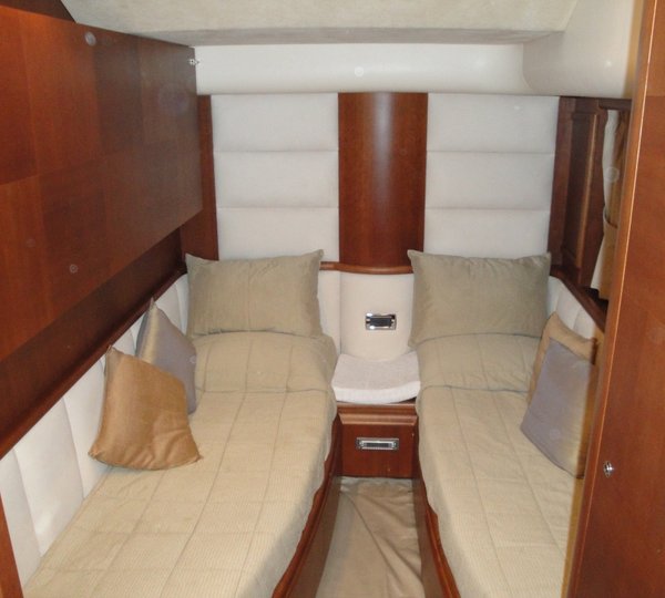 Yacht Mi Champion -  Twin Cabin View 2