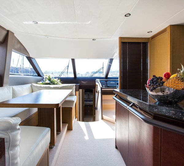 Yacht NEVER ENOUGH - 02108