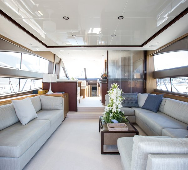 Yacht NEVER ENOUGH - 02109