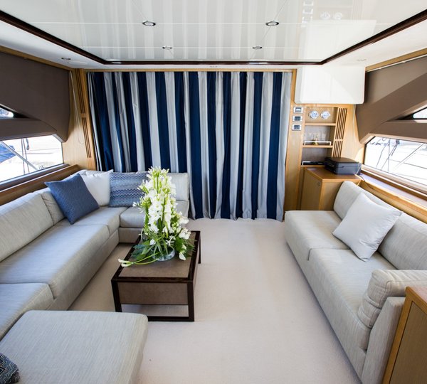 Yacht NEVER ENOUGH - 02113