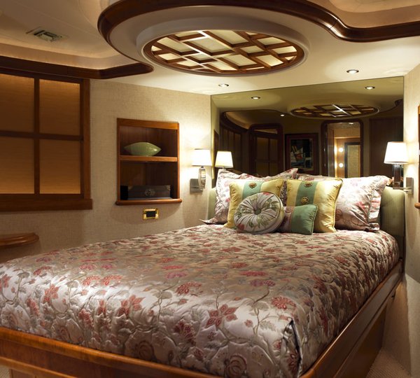 Yacht NINA LU - VIP Cabin