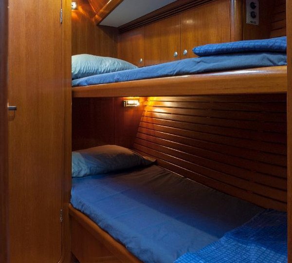 Yacht OLIVIA LEE - Twin Cabin