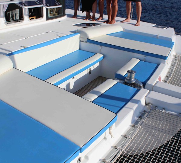 Yacht OMBRE BLU - Foredeck cockpit