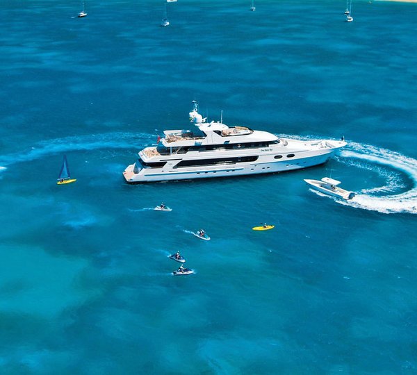 Yacht ONE MORE TOY - On Charter