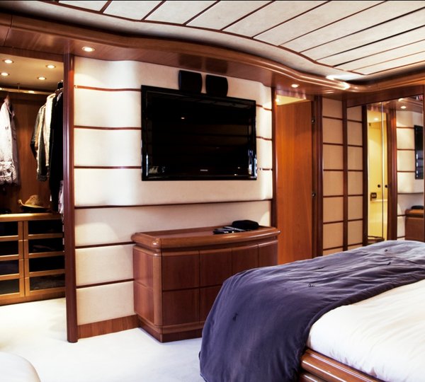 Yacht ONE O ONE -  Master Cabin 2