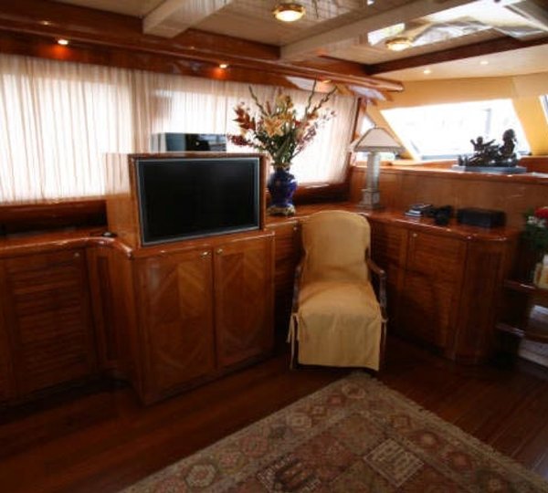 Yacht QUEEN SOUTH III -  Salon 2