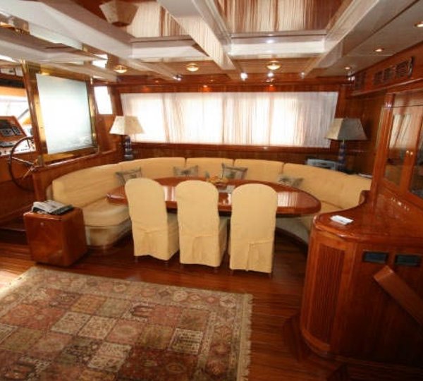 Yacht QUEEN SOUTH III -  Salon dining