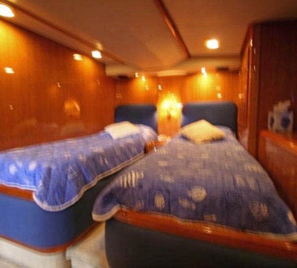 Yacht QUEEN SOUTH III -  Twin Cabin