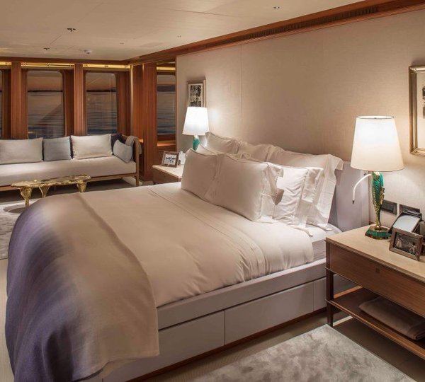 Yacht SAMADHI - Master view