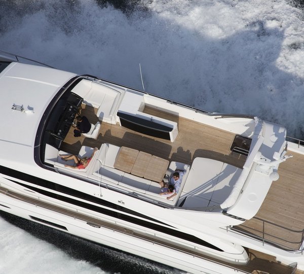 Yacht SAMAKANDA -  Aerial view