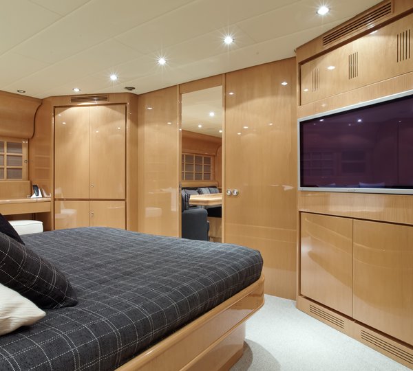 Yacht SARAH A -  Master Cabin