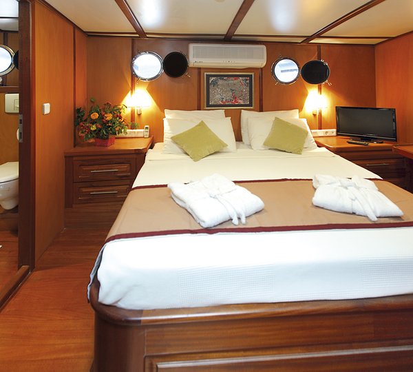 Yacht SARAYLI  I - Double Cabin