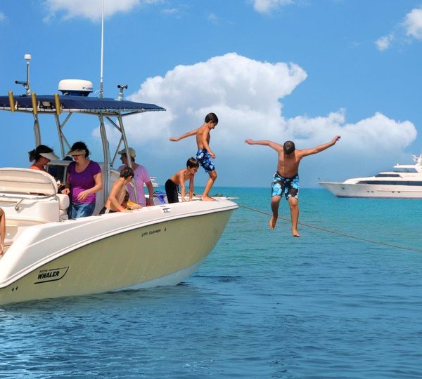 Yacht SCOTT FREE -  Tender