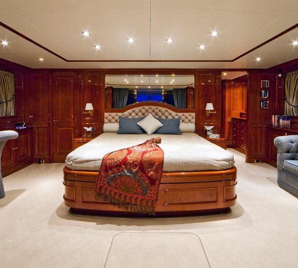 Yacht SEA CENTURY - Master Cabin