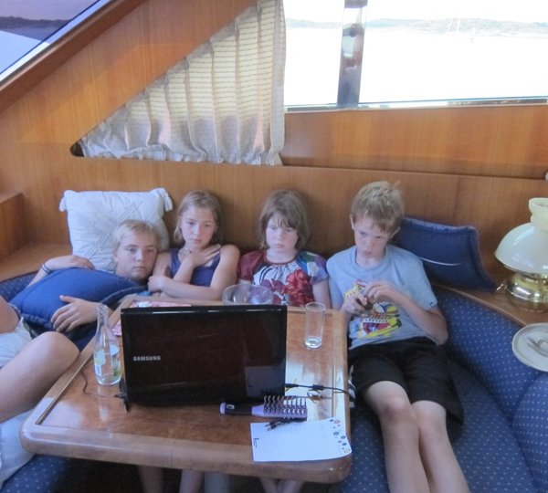 Yacht SEA DREAM -  Watching TV indoors