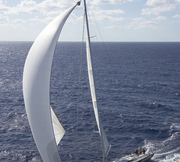 Yacht SEJAA - Under Full Sail