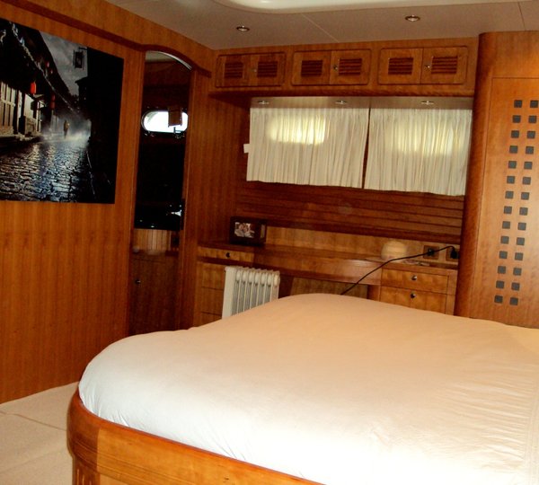 Yacht SILVER FOX -  Master Cabin 2