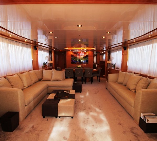 Yacht SOLONA - Main Salon