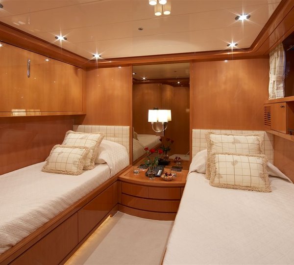 Yacht SOLONA - Twin Cabin