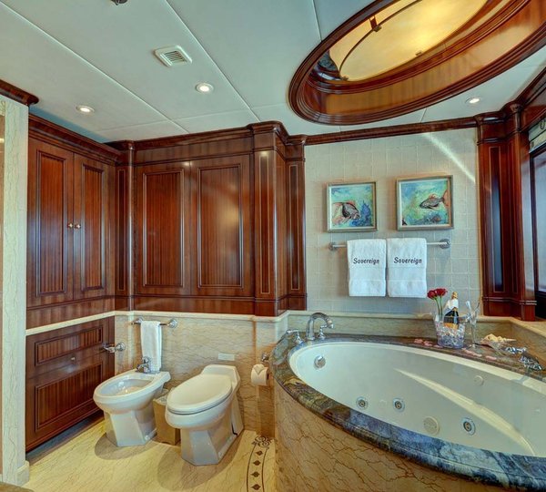 Yacht SOVEREIGN 55 - Luxury ensuite