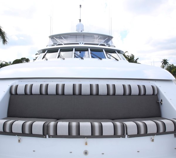 Yacht SUNDAY MONEY - 024