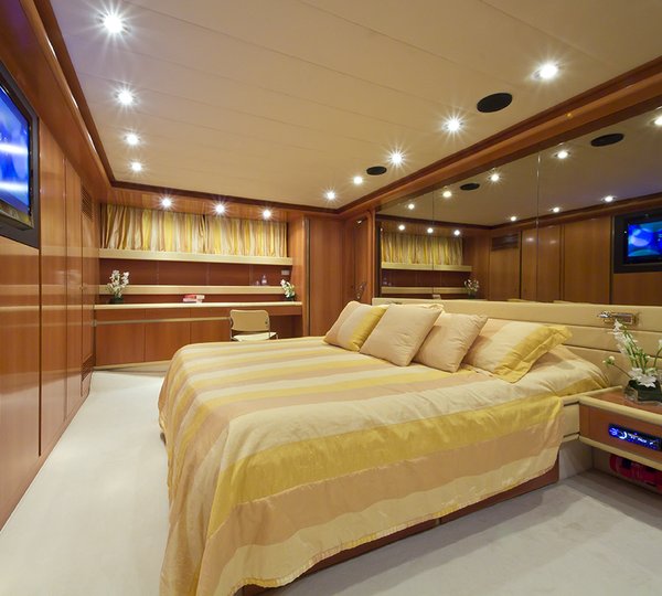 Yacht SUNLINER X -  Master Cabin