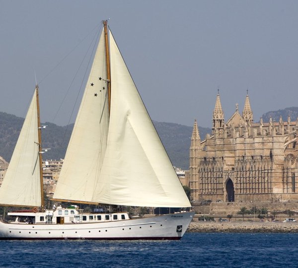 Yacht Southern Cross - Main