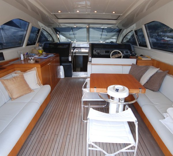 Yacht TEONE - Deck Salon