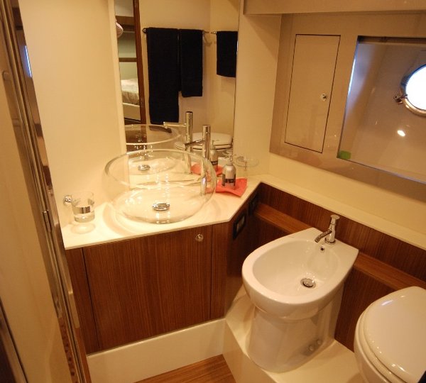 Yacht TEONE - Ensuite