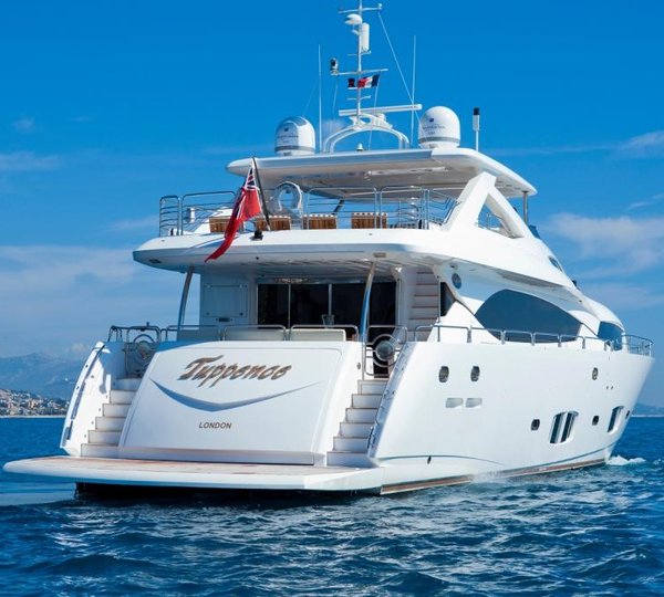 Yacht TUPPENCE - Aft View