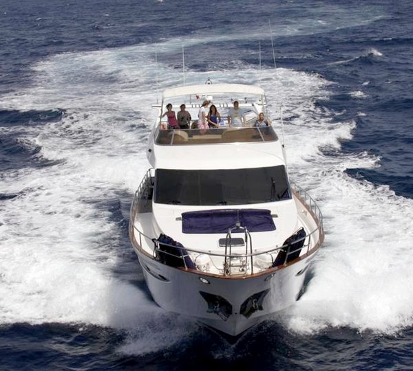 Yacht The Bridge -  Cruising