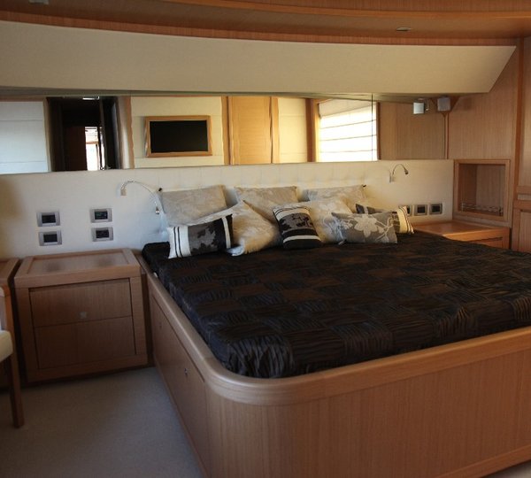 Yacht ULYSSIA -  Master Cabin