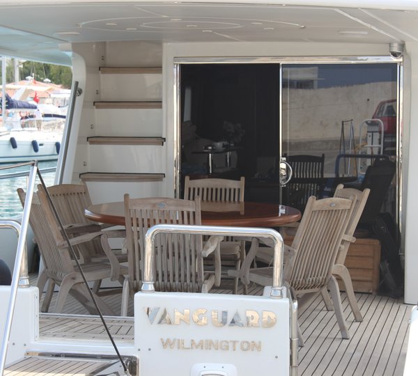 Yacht VANGUARD -  Aft Deck