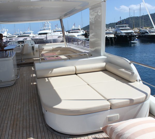 Yacht VANGUARD -  Sundeck Sunbed