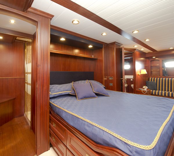 Yacht WOLF TWO -  Owner Cabin 2