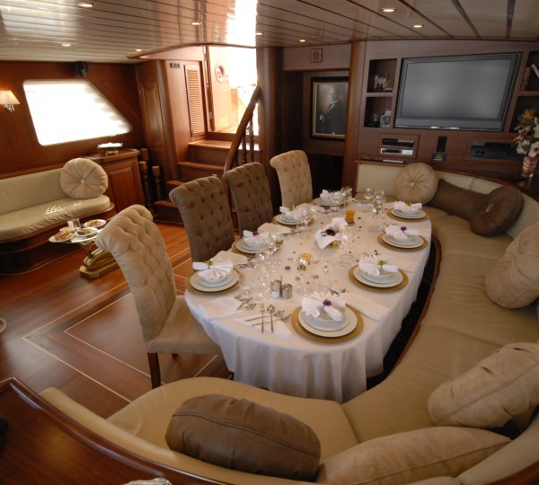 35m S/Y BEDIA SULTAN