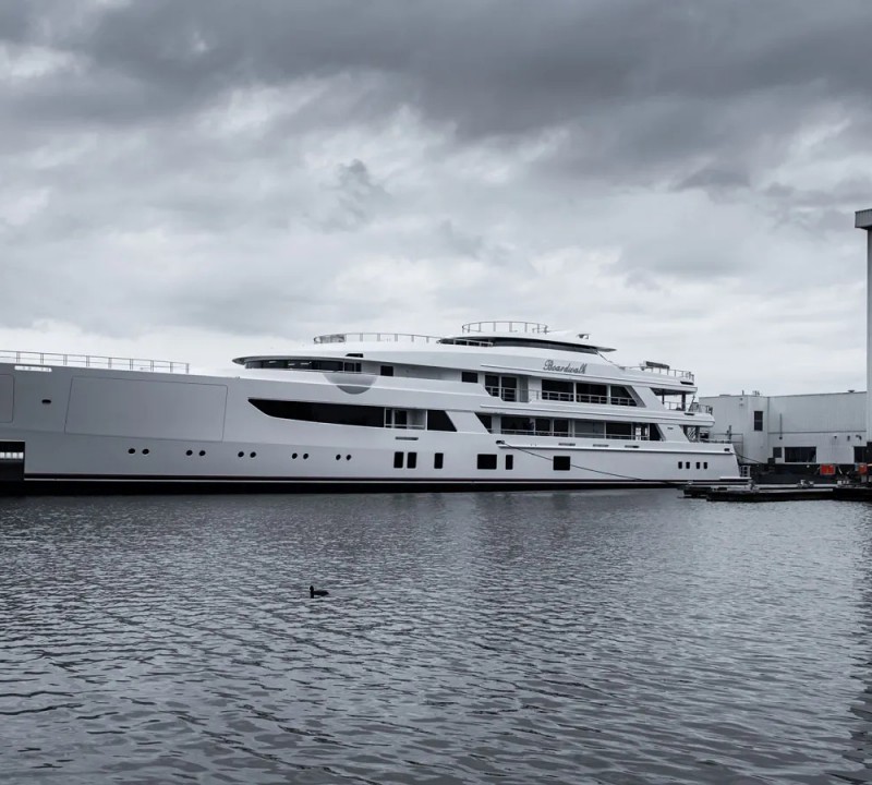 Yacht BOARDWALK, Feadship | CHARTERWORLD Luxury Superyacht Charters