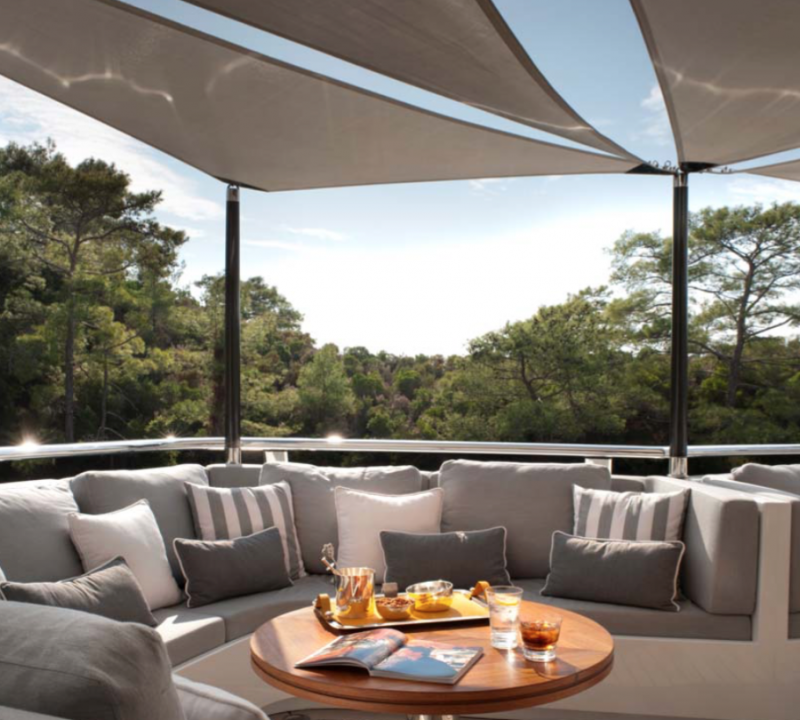 Orient Star Yacht Charter Details, CMB | CHARTERWORLD Luxury Superyachts